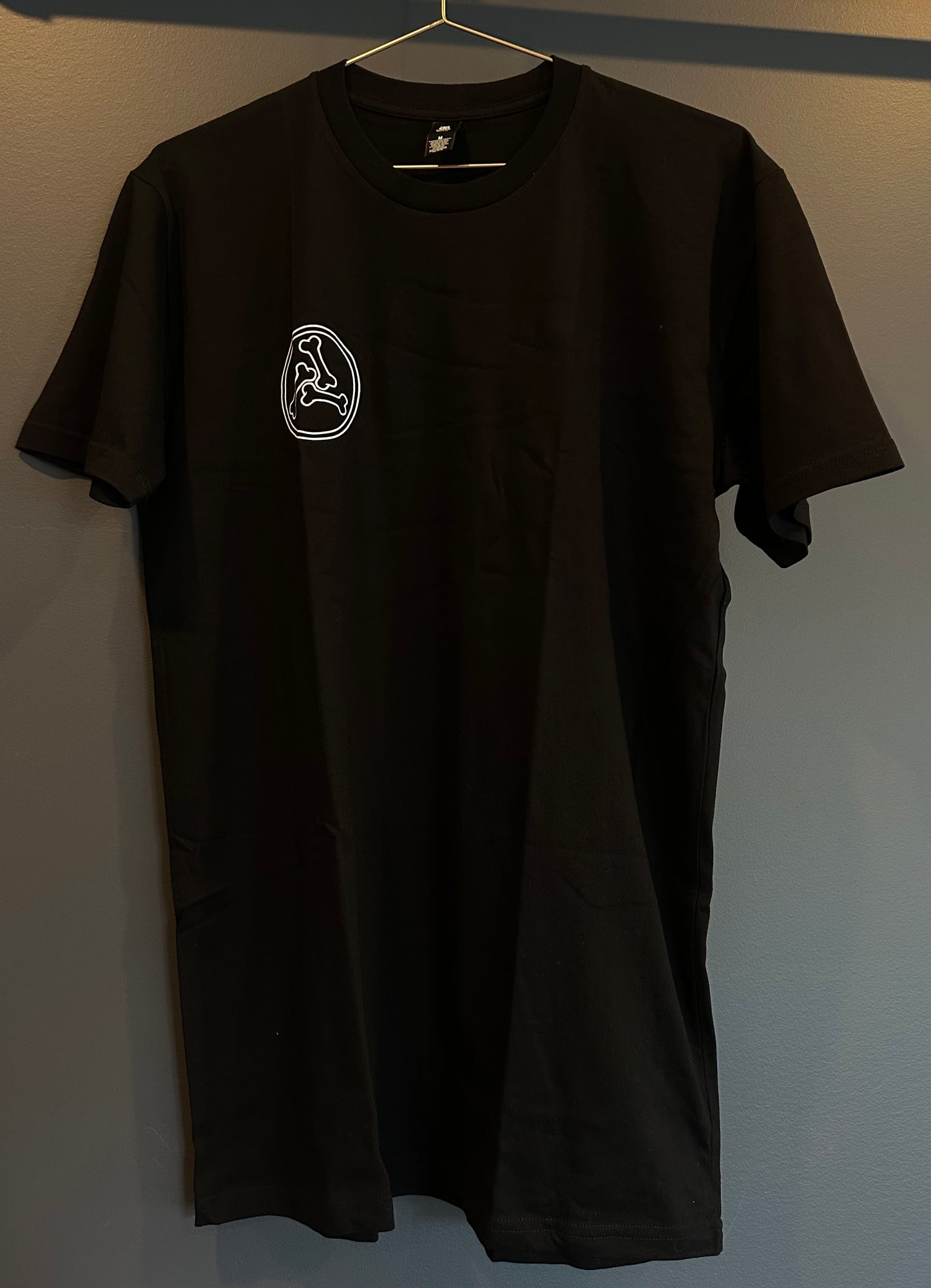 Bonnie Bones unisex tee