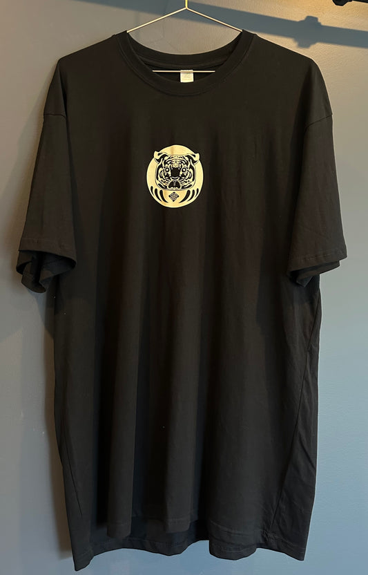 Alice Badger unisex tee